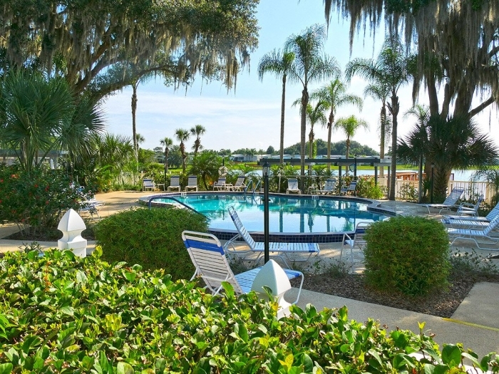 Crystal LakesZephyrhills in Zephyrhills, FL EliteMHS